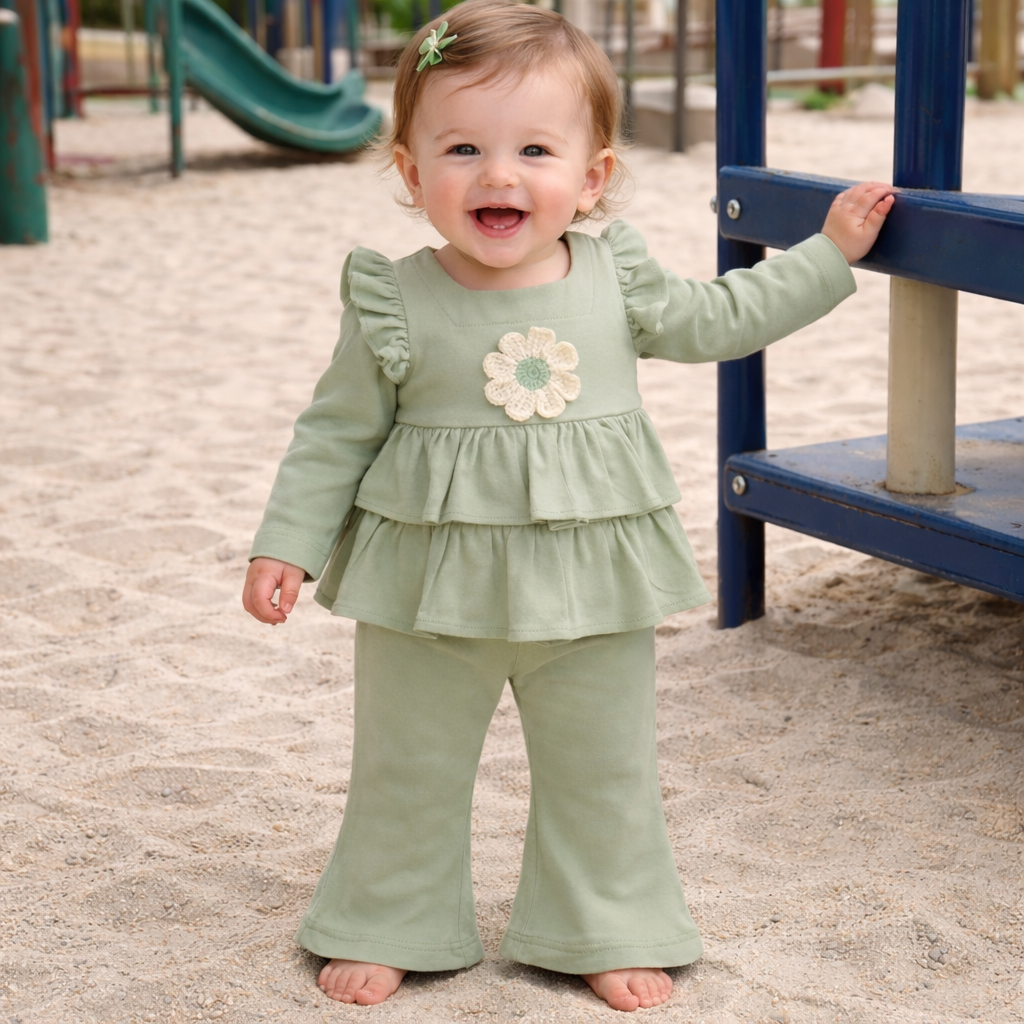 Bamboo Cotton Co-ord set with Handwoven Crochet Flower & Detachable Sleeves